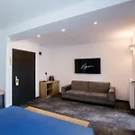 Vigo Szálloda 3*
