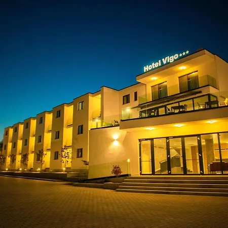 Vigo, ホテル 3*